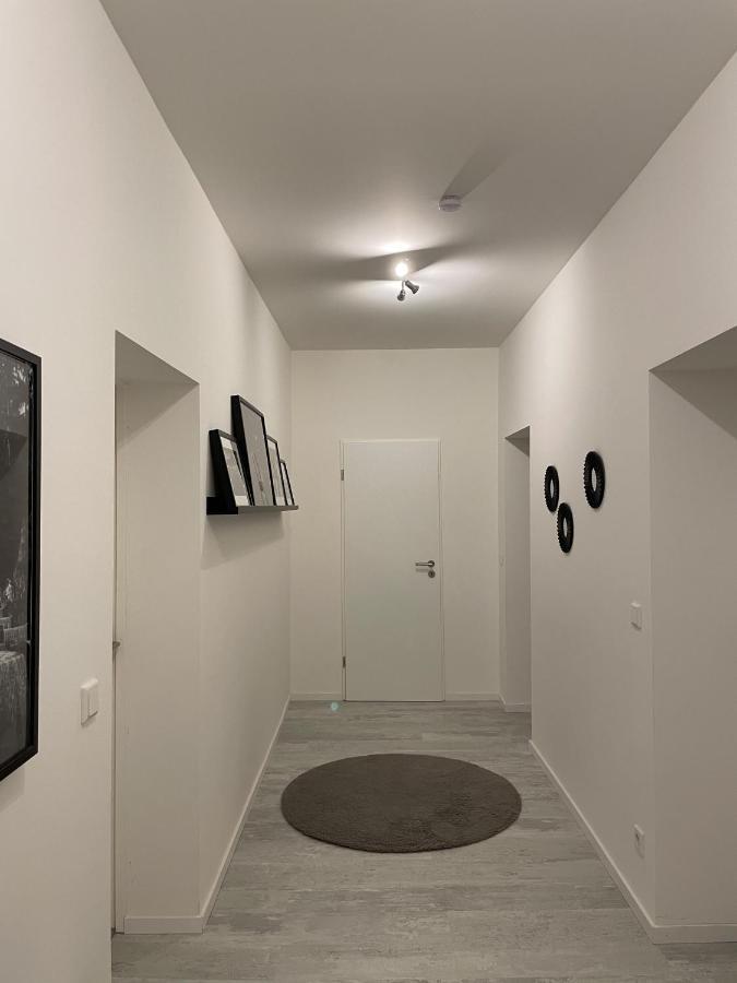 Place to sleep - Kassel: Direkt an der Uni Buitenkant foto